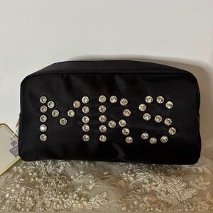 BRAND NEW! Gloss & Glo ‘Mrs' Cosmetic Bag with Embellishments
